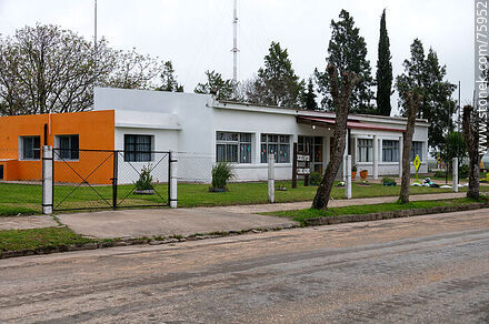 Escuela No. 28 Leonel Aguirre - Departamento de Florida - URUGUAY. Foto No. 75952