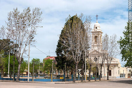 Plaza de Deportes and Nuestra Señora del Pilar Parish Church - Department of Florida - URUGUAY. Photo #76090