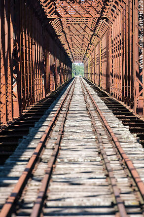 Reticulated iron railway bridge over the Yí River (2021) - Durazno - URUGUAY. Photo #76129