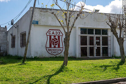 Sede del Club Atlético 33 en la calle Treinta y Tres - Departamento de Florida - URUGUAY. Foto No. 76205