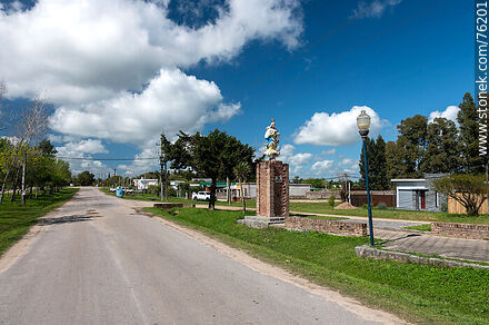 Virgen de los Treinta y Tres - Departamento de Florida - URUGUAY. Foto No. 76201