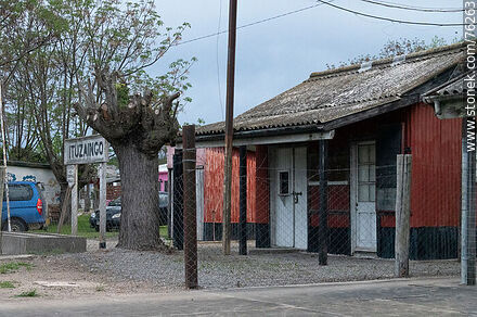 Estación Ituzaingó de ferrocarril - Departamento de San José - URUGUAY. Foto No. 76263
