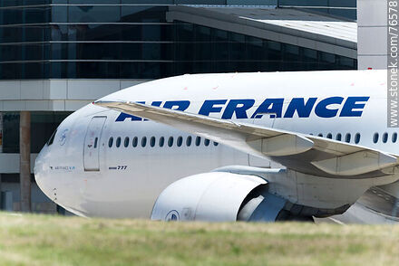 Boeing 777 de Air France - Departamento de Canelones - URUGUAY. Foto No. 76578