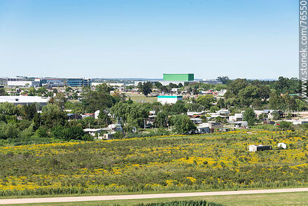 Vista desde la torre de control - Departamento de Canelones - URUGUAY. Foto No. 76550