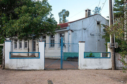 Juan Jackson School - Department of Colonia - URUGUAY. Photo #77419