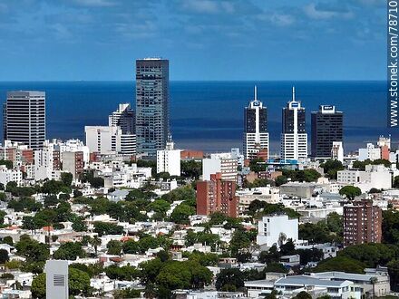 Aerial view of Parque Batlle and Buceo neighborhoods - Department of Montevideo - URUGUAY. Photo #78710