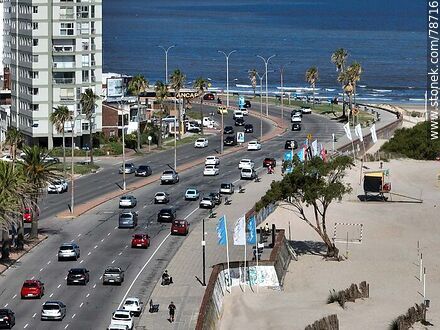 Aerial view of the Malvín promenade - Department of Montevideo - URUGUAY. Photo #78716