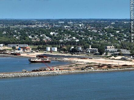 Foto aérea de la bahía de Montevideo - Departamento de Montevideo - URUGUAY. Foto No. 78730