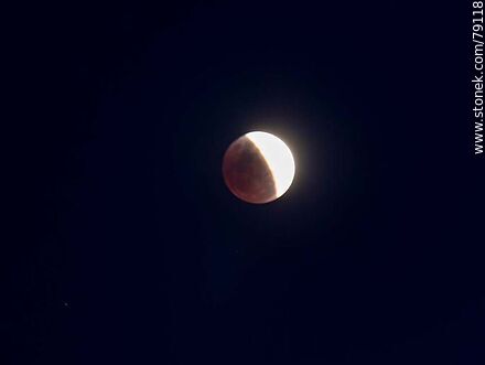 La luna eclipsada el 16 de julio de 2019 -  - IMÁGENES VARIAS. Foto No. 79118