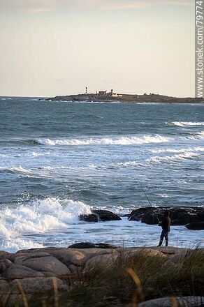 Atlantic Ocean and Punta Palmar lighthouse - Department of Rocha - URUGUAY. Photo #79774