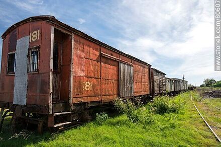 Queguay train station. Old freight car - Department of Paysandú - URUGUAY. Photo #80607