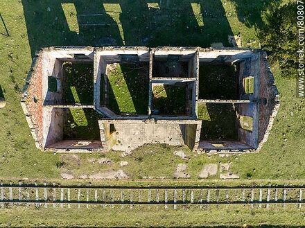 Aerial view of the remains of what used to be the Totoral de Paysandú station - Department of Paysandú - URUGUAY. Photo #80807