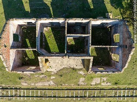 Aerial view of the remains of what used to be the Totoral de Paysandú station - Department of Paysandú - URUGUAY. Photo #80806