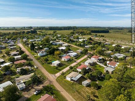 Vista aérea de Quebracho - Departamento de Paysandú - URUGUAY. Foto No. 81242