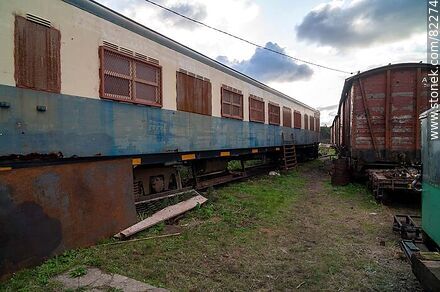 Antiguos vagones en la estación Puma de trenes - Departamento de Lavalleja - URUGUAY. Foto No. 82274