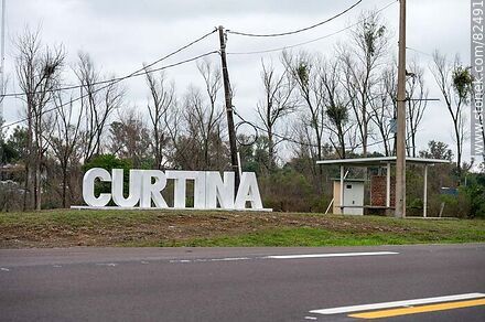 Curtina sign - Tacuarembo - URUGUAY. Photo #82491