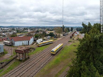 Vista aérea de la estación de trenes de Tacuarembó - Departamento de Tacuarembó - URUGUAY. Foto No. 82664