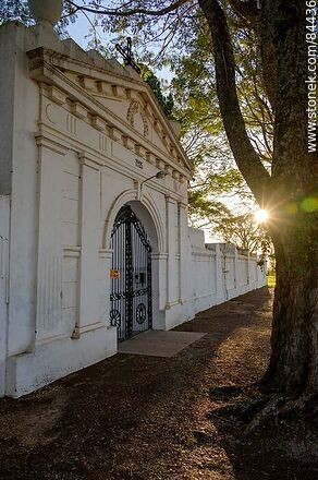 Villa Constitución Cemetery - Department of Salto - URUGUAY. Photo #84436