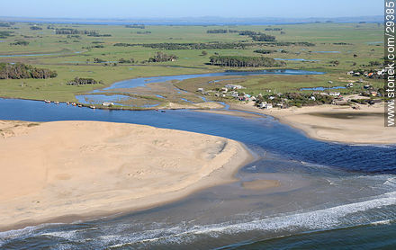 Estuary of the Valizas stream - Department of Rocha - URUGUAY. Photo #29385