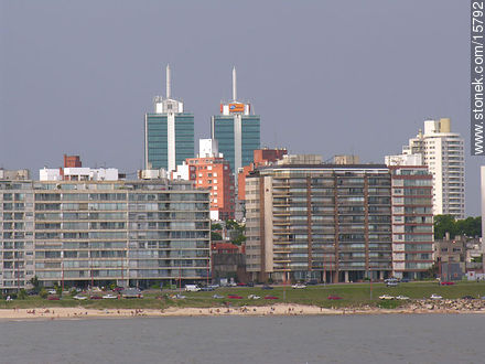 Rambla de Pocitos y torres WTC - Departamento de Montevideo - URUGUAY. Foto No. 15792
