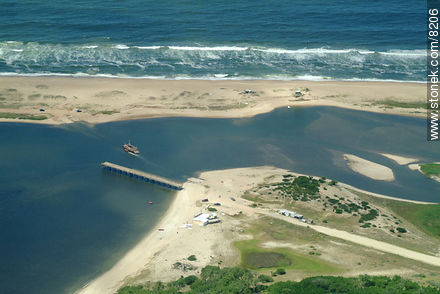 Laguna Garzón y Océano Atlántico - Punta del Este y balnearios cercanos - URUGUAY. Foto No. 8206