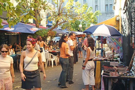 Perez Castellano pedestrian street - Department of Montevideo - URUGUAY. Photo #9755