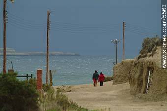 Stormy day in Puerto Piramides - Province of Chubut - ARGENTINA. Photo #5563