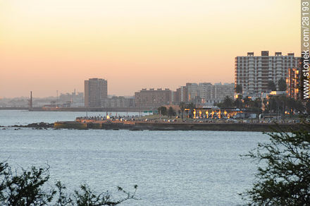 Rambla Sur. Rio de la Plata - Department of Montevideo - URUGUAY. Photo #28193