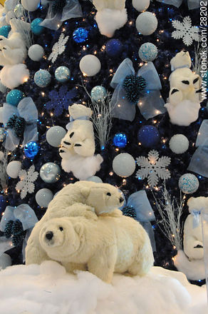 Blue Christmas in Punta Carretas Shopping mall - Department of Montevideo - URUGUAY. Photo #28202