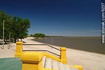 Playa de Carmelo - Departamento de Colonia - URUGUAY. Foto No. 6237