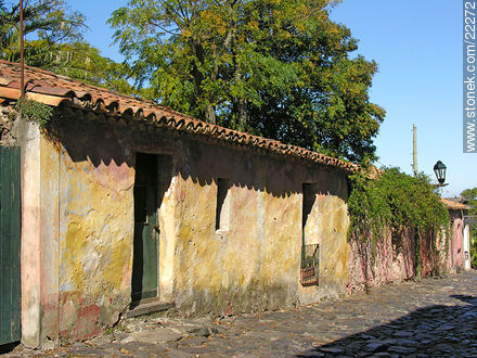 Calle de los Suspiros - Departamento de Colonia - URUGUAY. Foto No. 22272