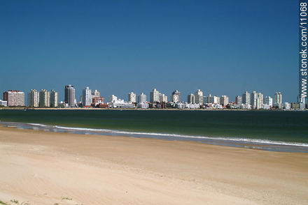  - Punta del Este y balnearios cercanos - URUGUAY. Foto No. 11068