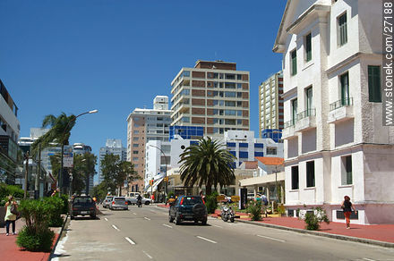 20th Street - Punta del Este and its near resorts - URUGUAY. Photo #27188