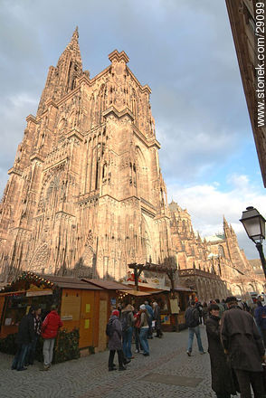 Cathedral of Strasbourg - Region of Alsace - FRANCE. Photo #29099