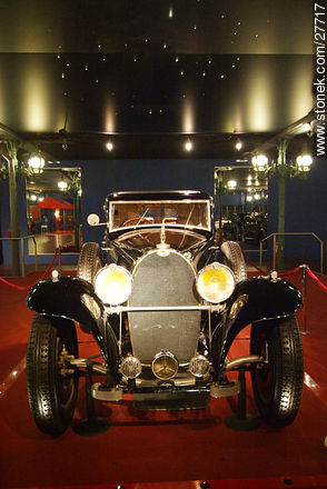 Bugatti Limousine Type 41, 1933 - Region of Alsace - FRANCE. Photo #27717