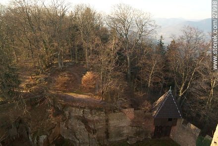 Castillo Haut-Koenigsbourg. Desde lo alto. - Región de Alsacia - FRANCIA. Foto No. 27998