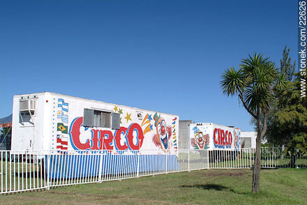 Circus at Av. Italia - Department of Montevideo - URUGUAY. Photo #22626