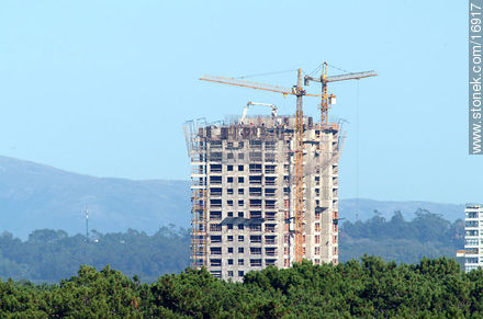 Building construtcion - Punta del Este and its near resorts - URUGUAY. Photo #16917