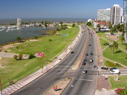 - Departamento de Montevideo - URUGUAY. Foto No. 17690