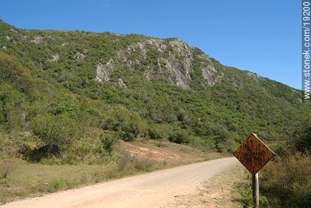 Ruta 81. Sierras del Abra de Zabaleta - Departamento de Lavalleja - URUGUAY. Foto No. 19200