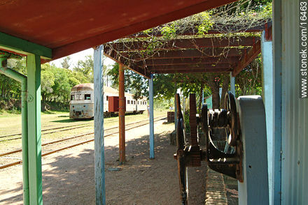 Estación Valle Edén - Departamento de Tacuarembó - URUGUAY. Foto No. 16463