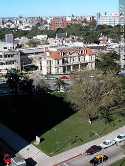 Plaza de la Bandera, Hospital Británico, Hospital Pereira Rosell. - Departamento de Montevideo - URUGUAY. Foto No. 1077