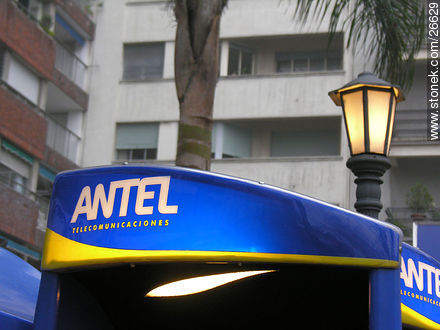 Cabina de Antel - Departamento de Montevideo - URUGUAY. Foto No. 26629