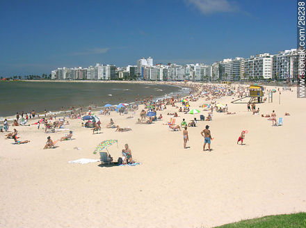 Pocitos beach - Department of Montevideo - URUGUAY. Photo #26238
