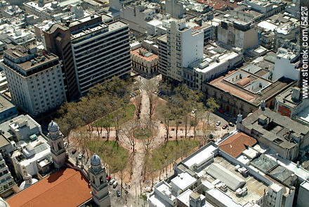 Plaza Constitución - Departamento de Montevideo - URUGUAY. Foto No. 5210