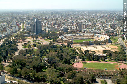 Estadio Centenario - Departamento de Montevideo - URUGUAY. Foto No. 5281
