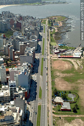 Rambla Mahatma Gandhi. - Departamento de Montevideo - URUGUAY. Foto No. 5316