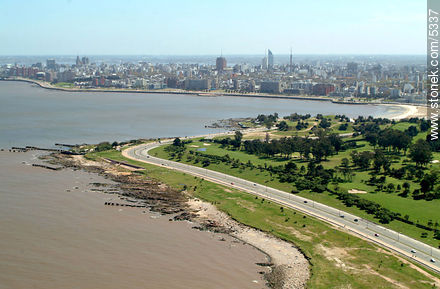 Rambla Wilson. Golf Club in Punta Carretas. - Department of Montevideo - URUGUAY. Photo #5337
