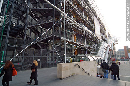 Centre Georges Pompidou. - París - FRANCIA. Foto No. 24708