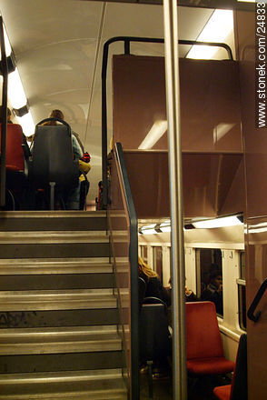En el RER - París - FRANCIA. Foto No. 24833